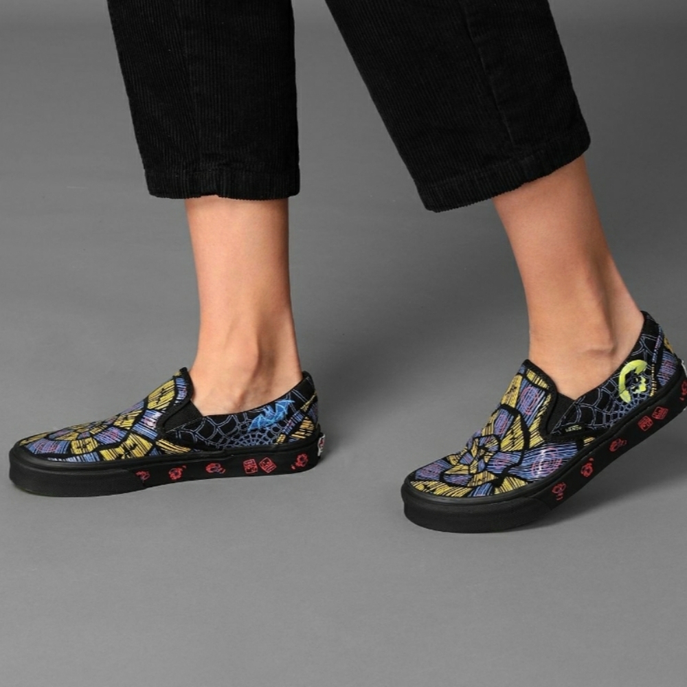 - Men's Nightmare before Christmas sneakers